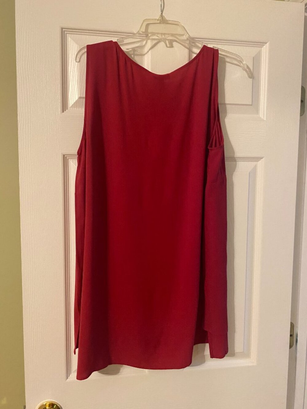 Eileen Fisher Radish Red silk crepe shell - Picture 2 of 4